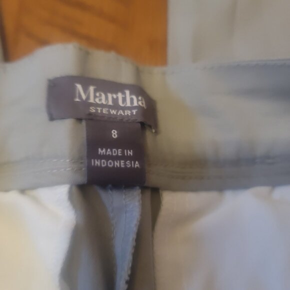 Martha srewart khaki type pants - Picture 3 of 4